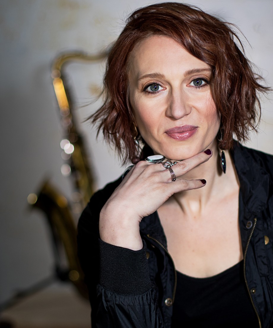 Josephine Davies 6-1